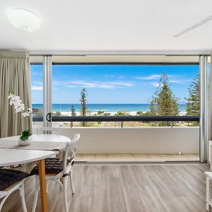 Hi Ho Beach Apartments On Broadbeach